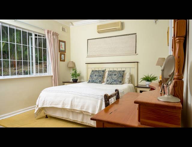4 BEDROOM HOUSE FOR SALE IN COWIES HILL